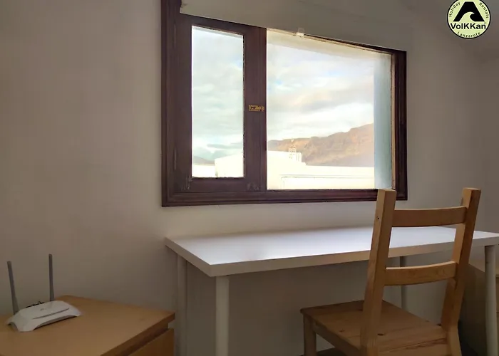 Lägenhet Volkkanrentals Casa La Hoya Famara